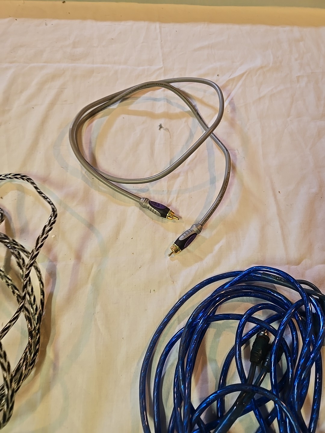Large Lot Of Audio/Video Cables Scosche Fosgate Monster Python Etc See Pics