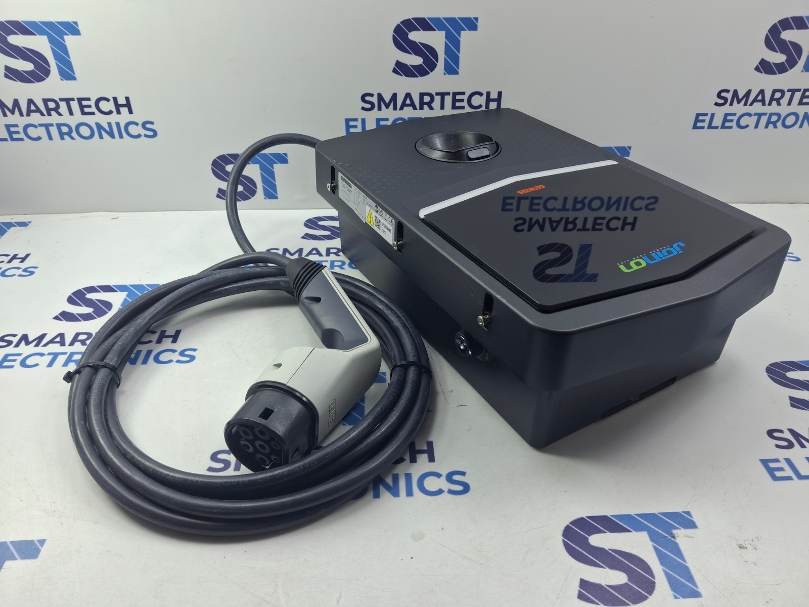 GWJ3013A GEWISS 11Kw EV Charger with Cable and 1 Plug Tupe 2 Autostart
