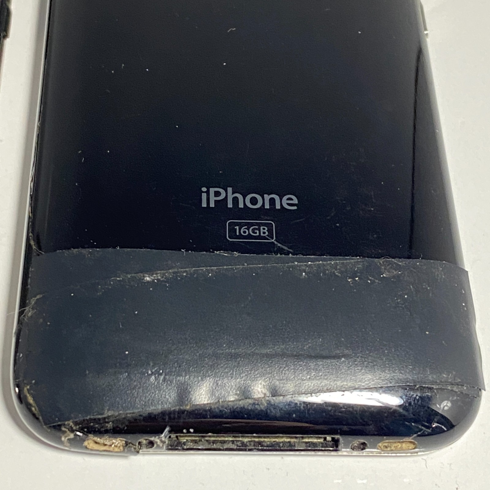 Vintage Apple iPod 8g & iPhone 16g Gig Lot – BROKEN For Parts / Repair
