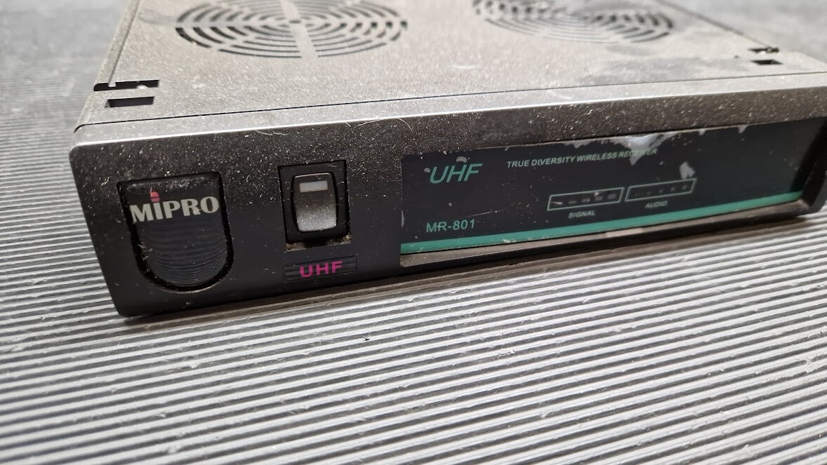 Mipro MR-801T Wireless Receiver – Used, Working, Scratches