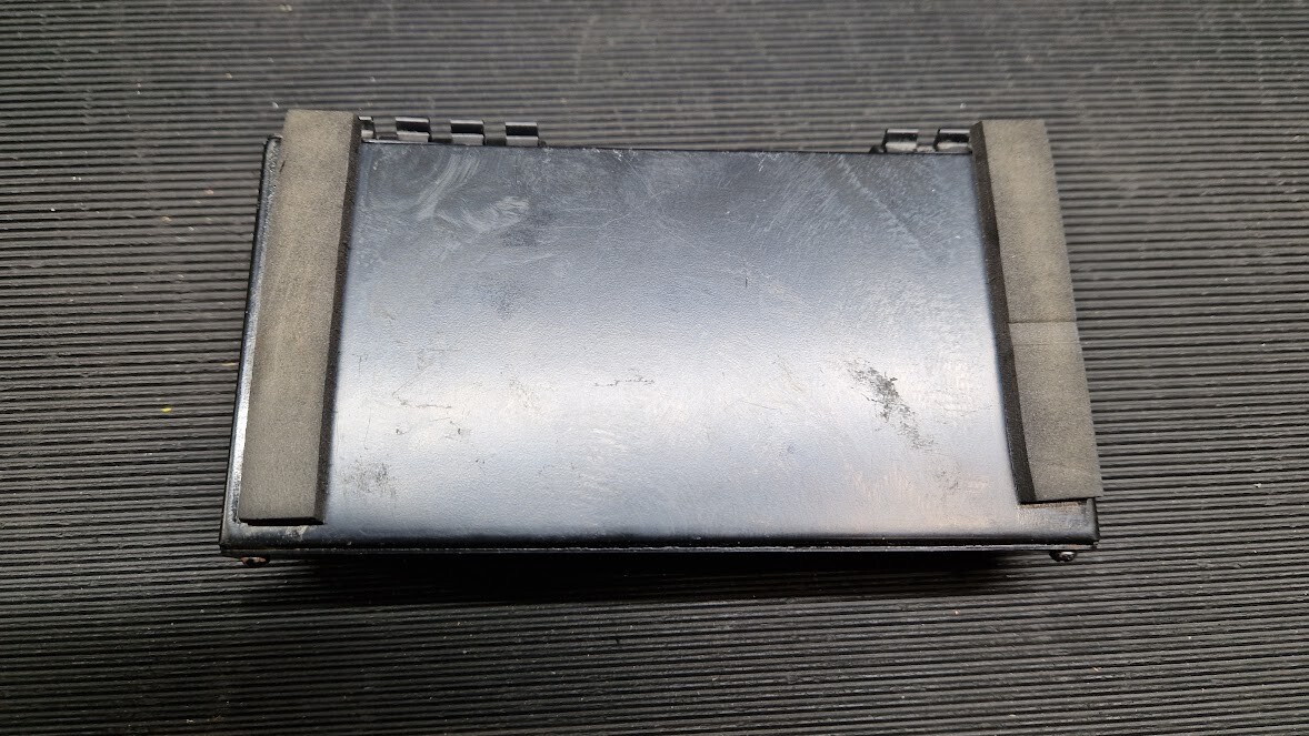 SoundLAB SPS2W 2-Way Speaker Switch Box – Used, Scratches