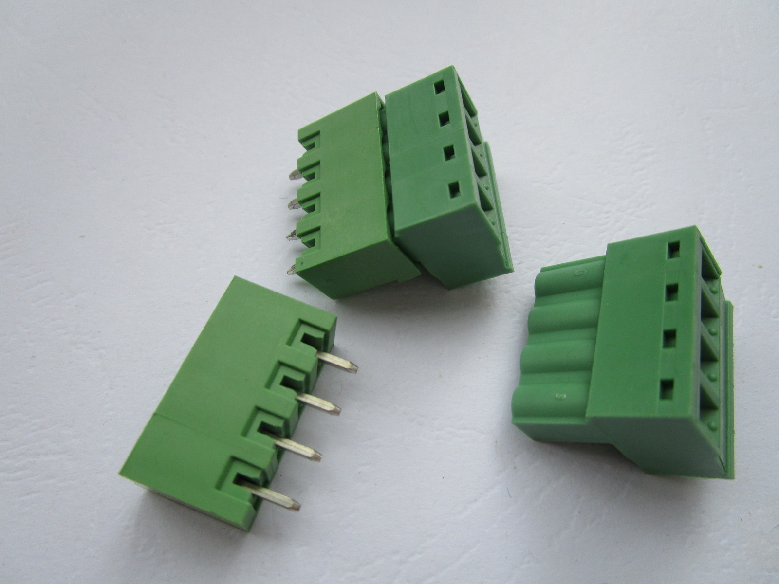 200 pcs Close Straight 4pin 5.08mm Screw Terminal Block Connector Pluggbale Type
