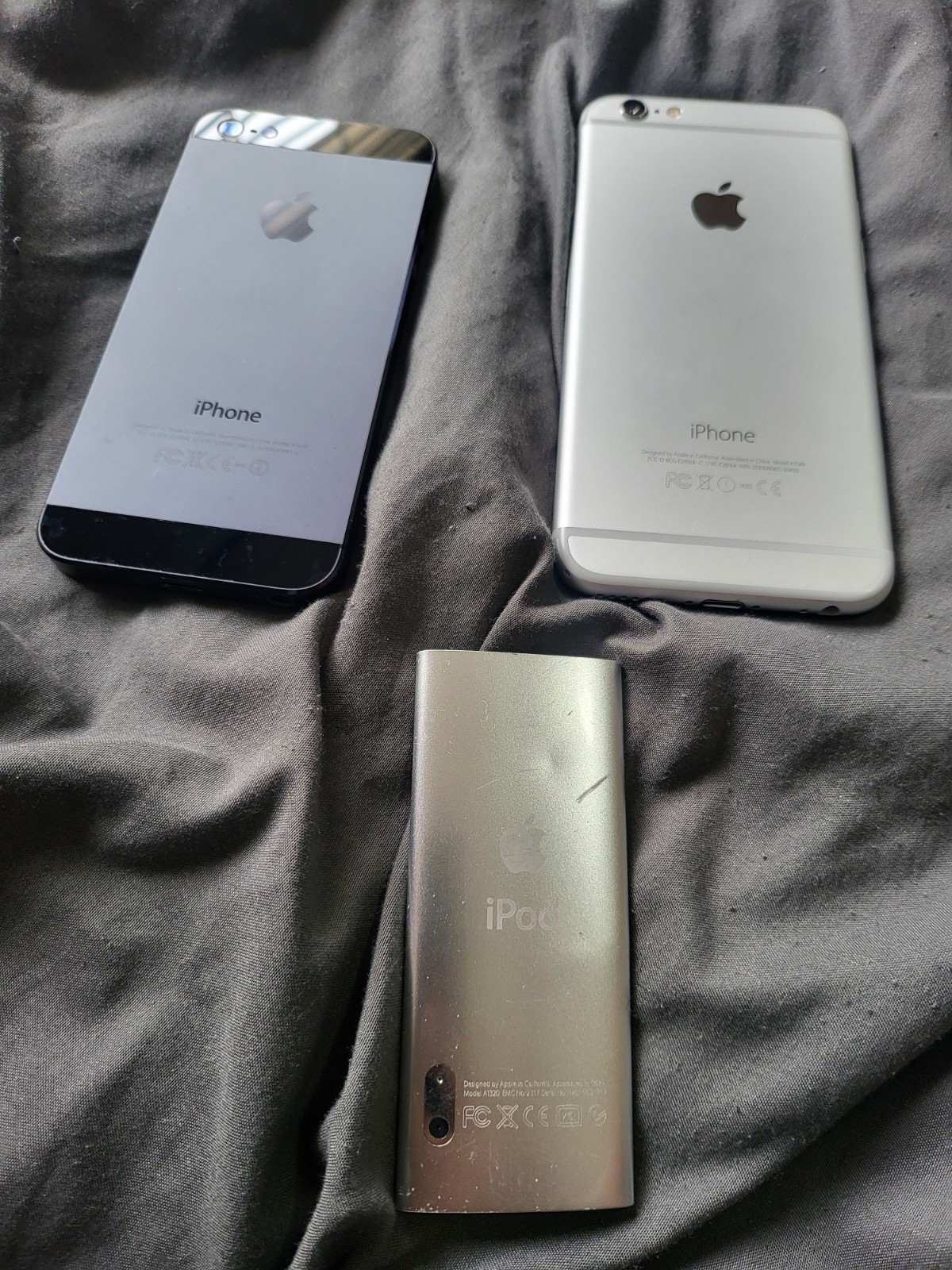 Electronic Lot Of 3 Apple Nano IPhone 5 Iphone 6