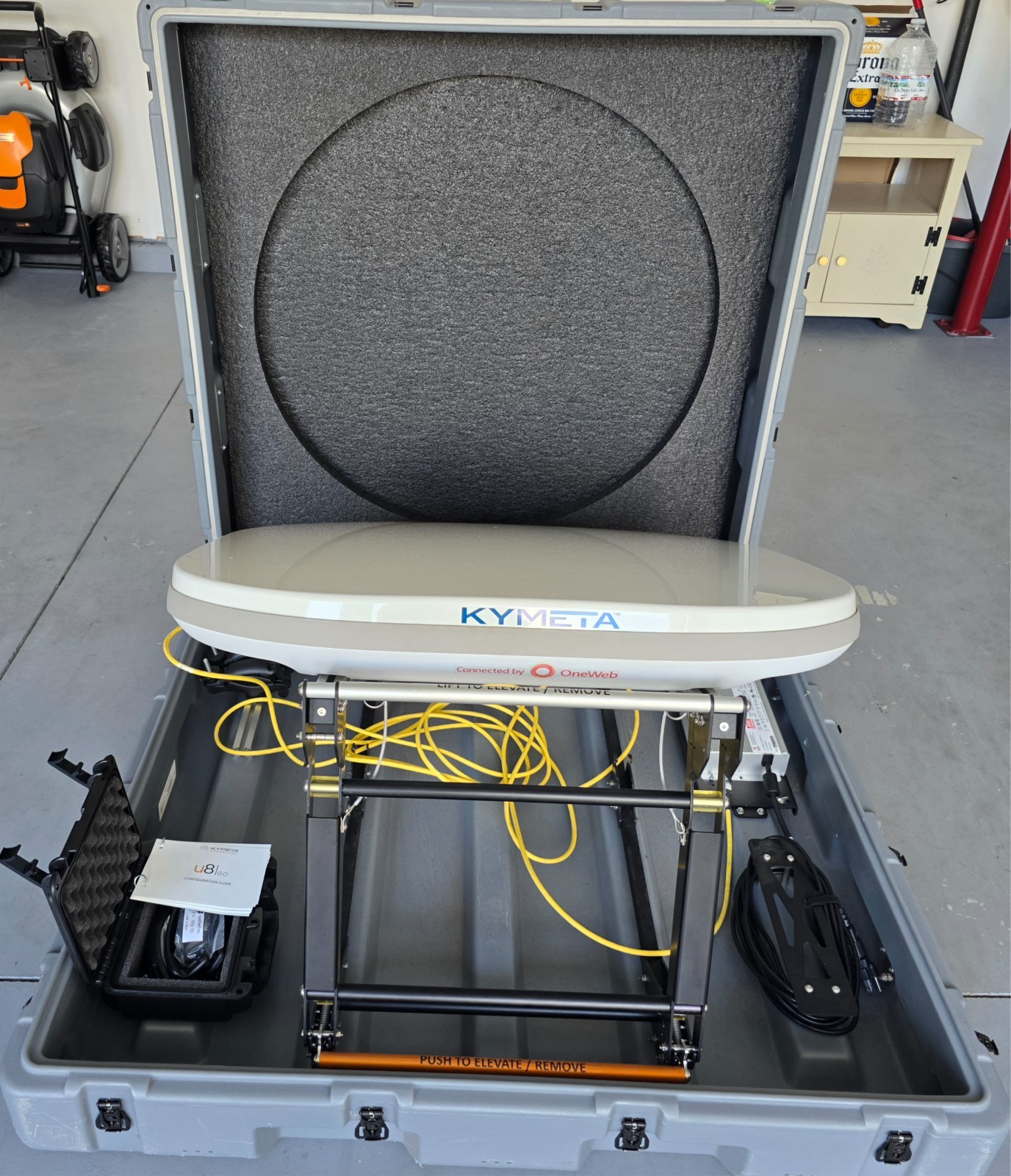 Kymeta U8 Satellite Antenna (OneWeb / Peregrine U8) 📡