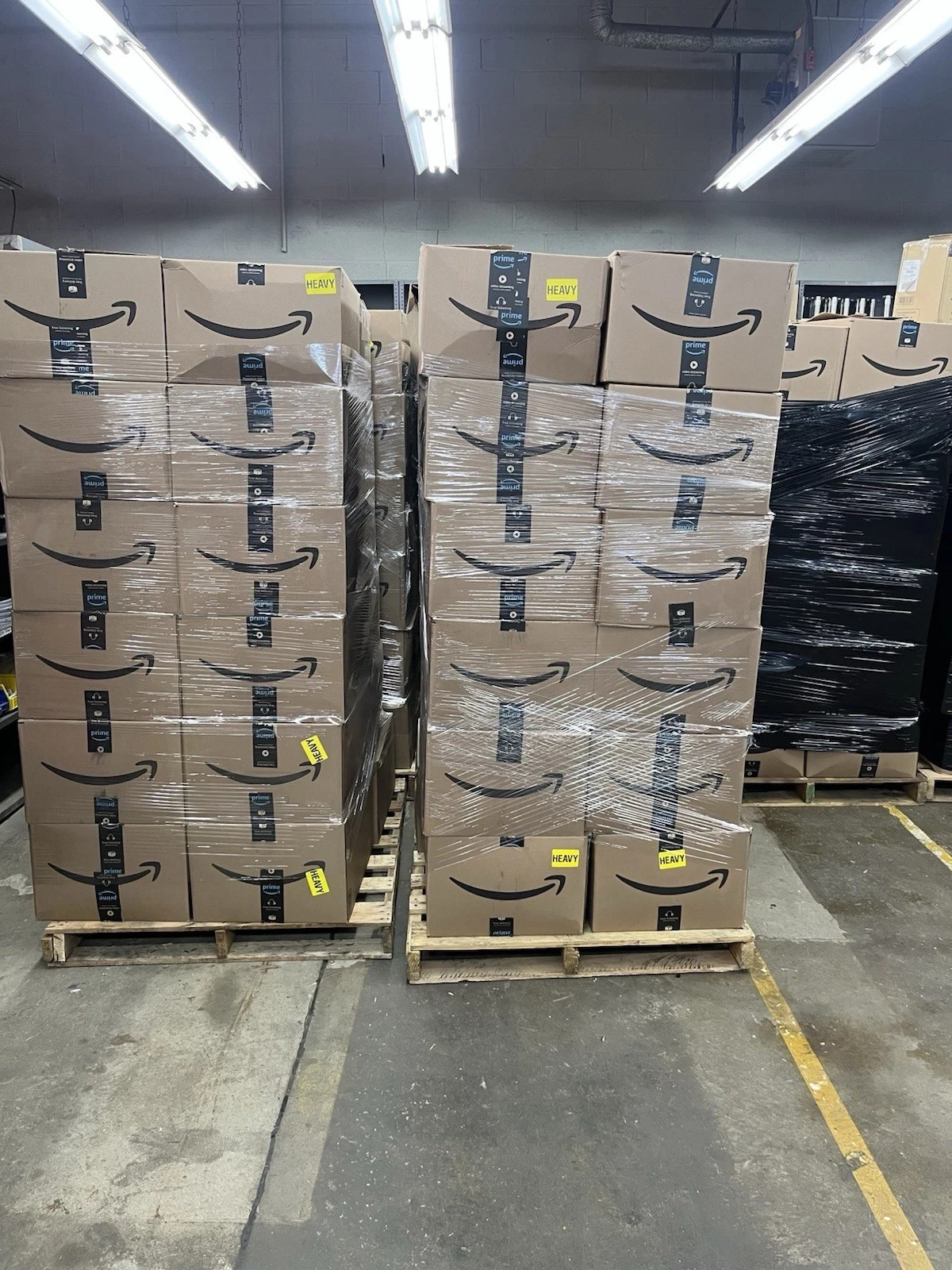 Amazon Overstock Wholesale Assorted Household Essentials & Lifestyle Variety