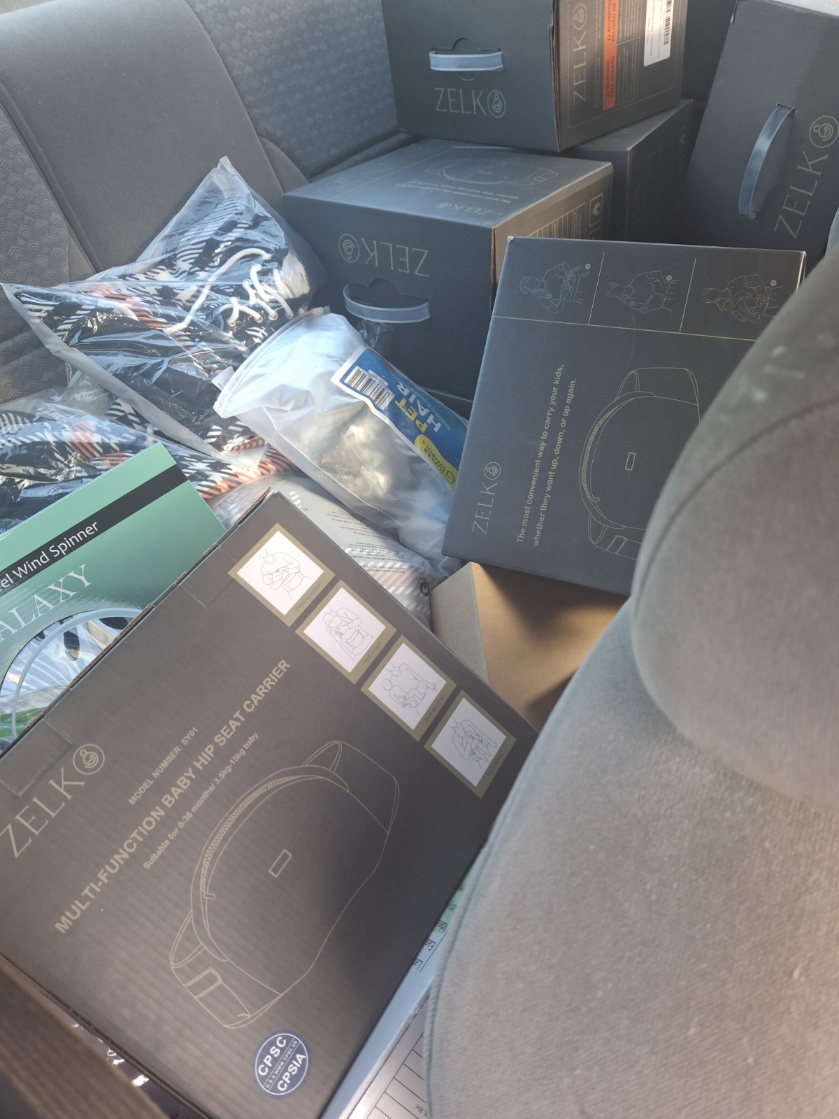 Mystery Box – Unclaimed Mail, Overstock, Random Items, Surprise Gifts Inside!