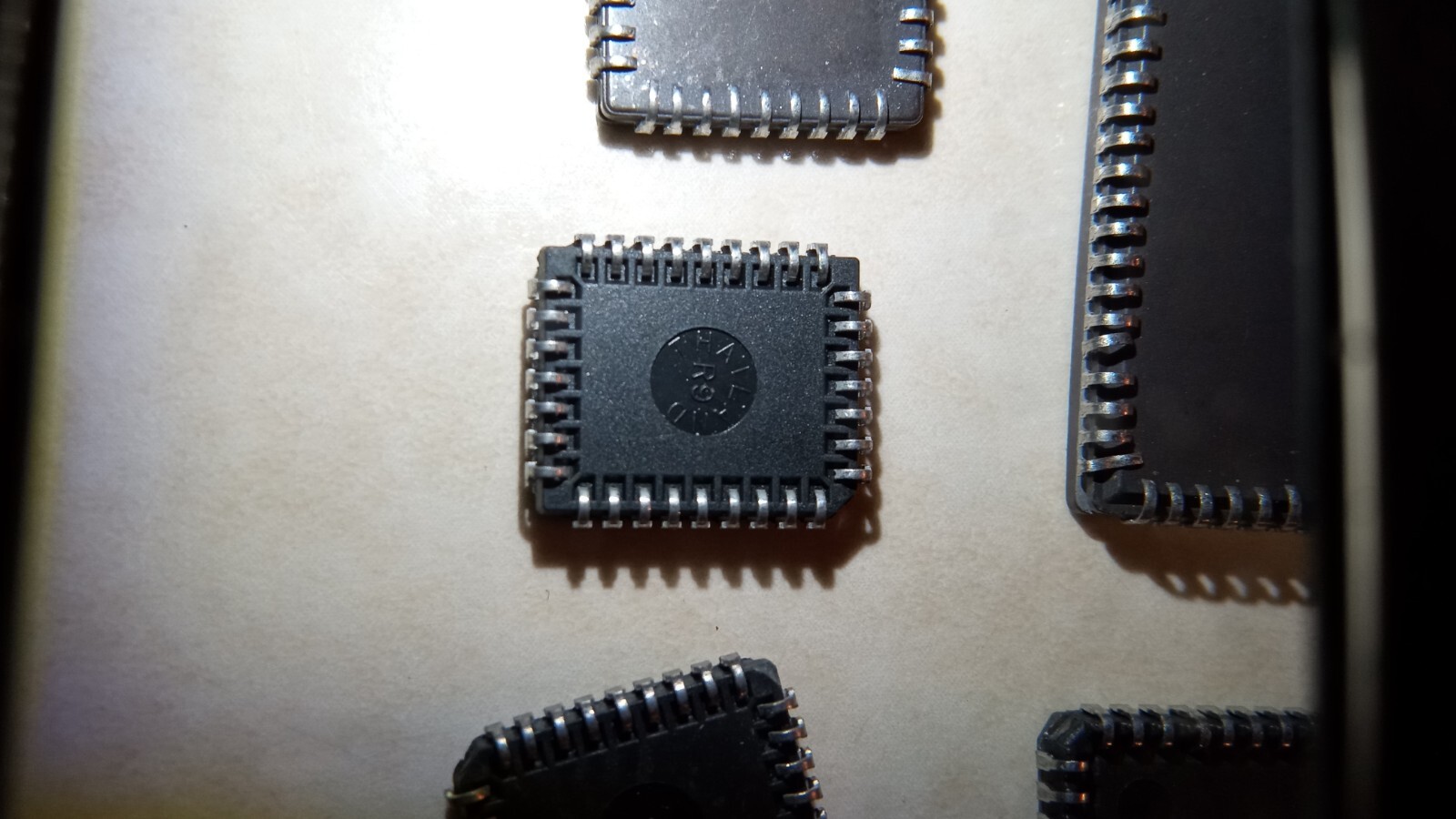 Miscellaneous Electronics Chips Lot of 6. Not sure what they are
