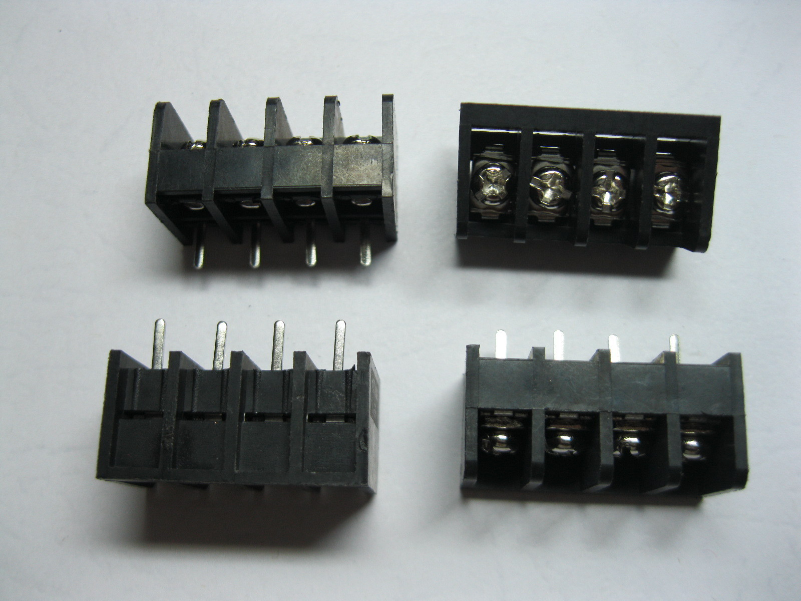 100 pcs Screw Terminal Block Connector 4 pin 8.25mm Barrier Type Black DC39B