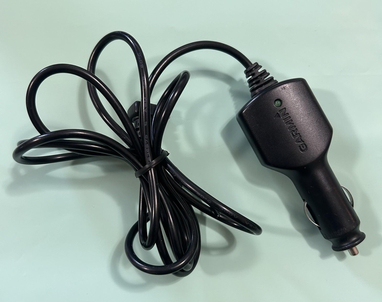 Garmin nüvi 1450 5″ Automotive GPS with Car Charger and Mounting Kit bundle