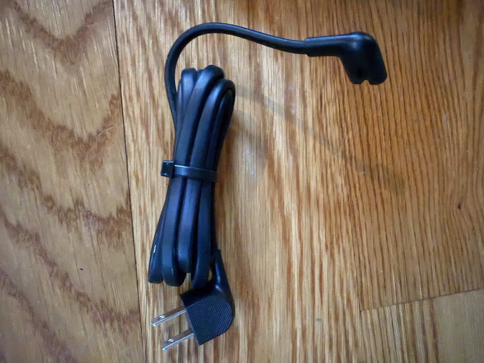 Assorted Electronics and Wiring Bundle with Power Cables