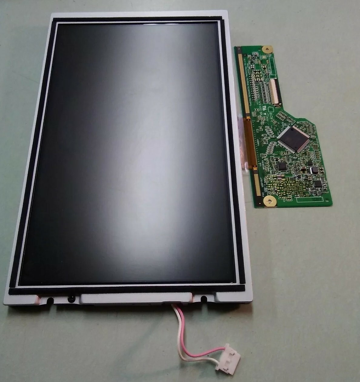 TOSHIBA LT085AC18M00 NEL75-AC18M11B LED display screen panel 8.5inch