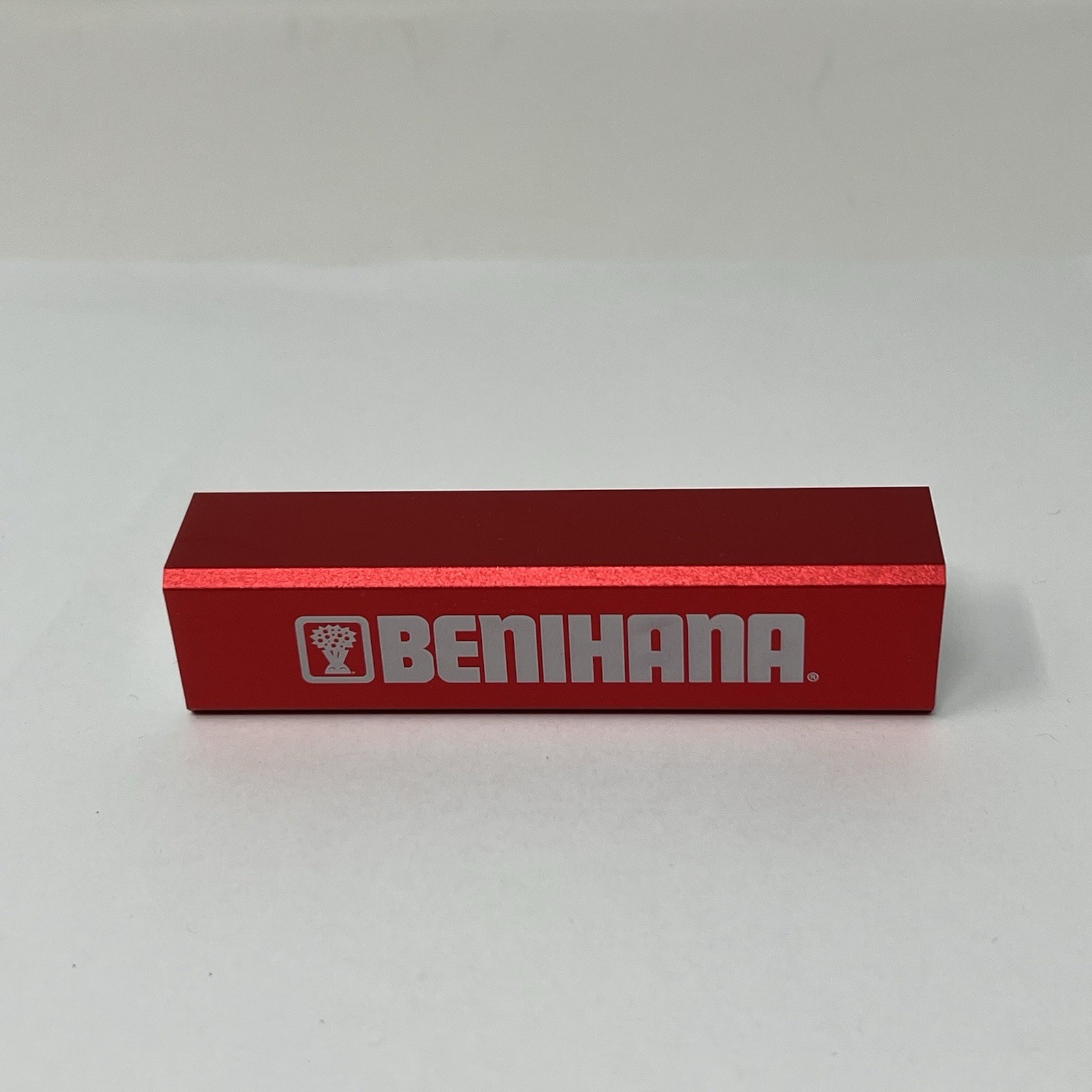Benihana Branded Jolt Charger With Connector Red Cellphone USB Item: 7120-15