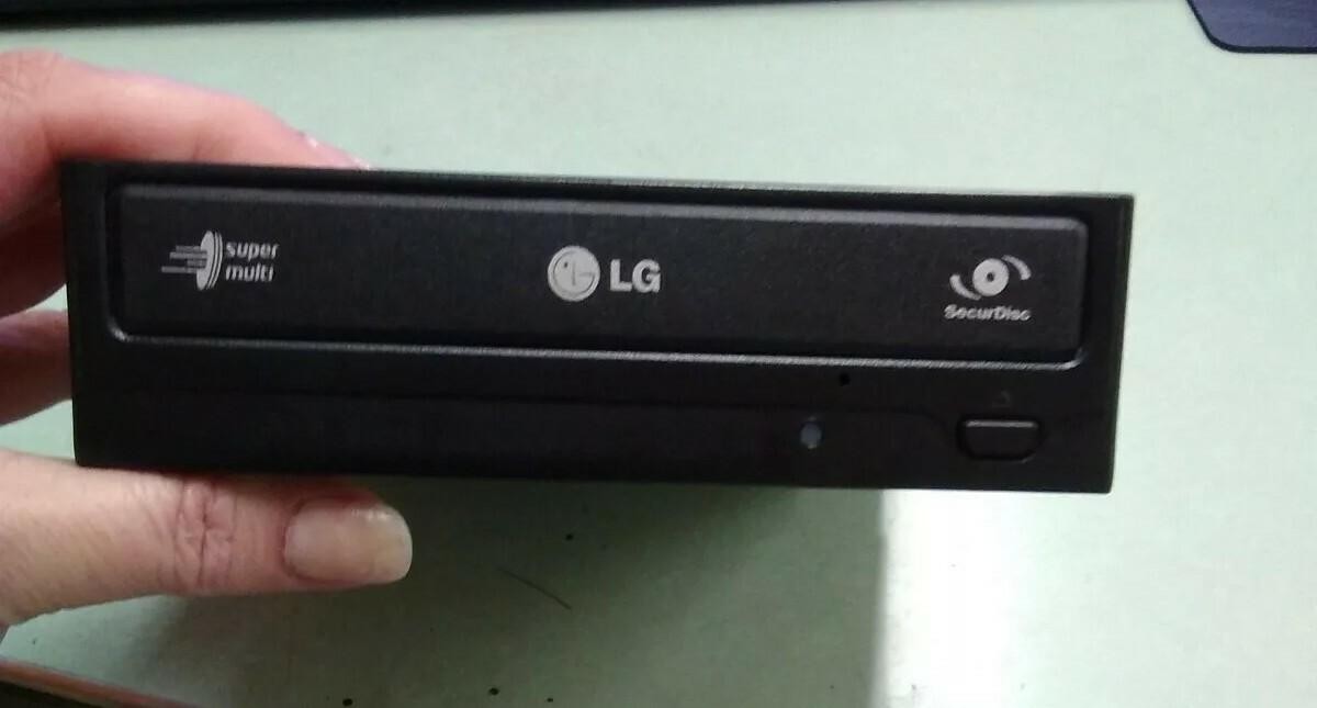 LG GH22NS40 Super Multi DVD Rewriter ROM VER NL01