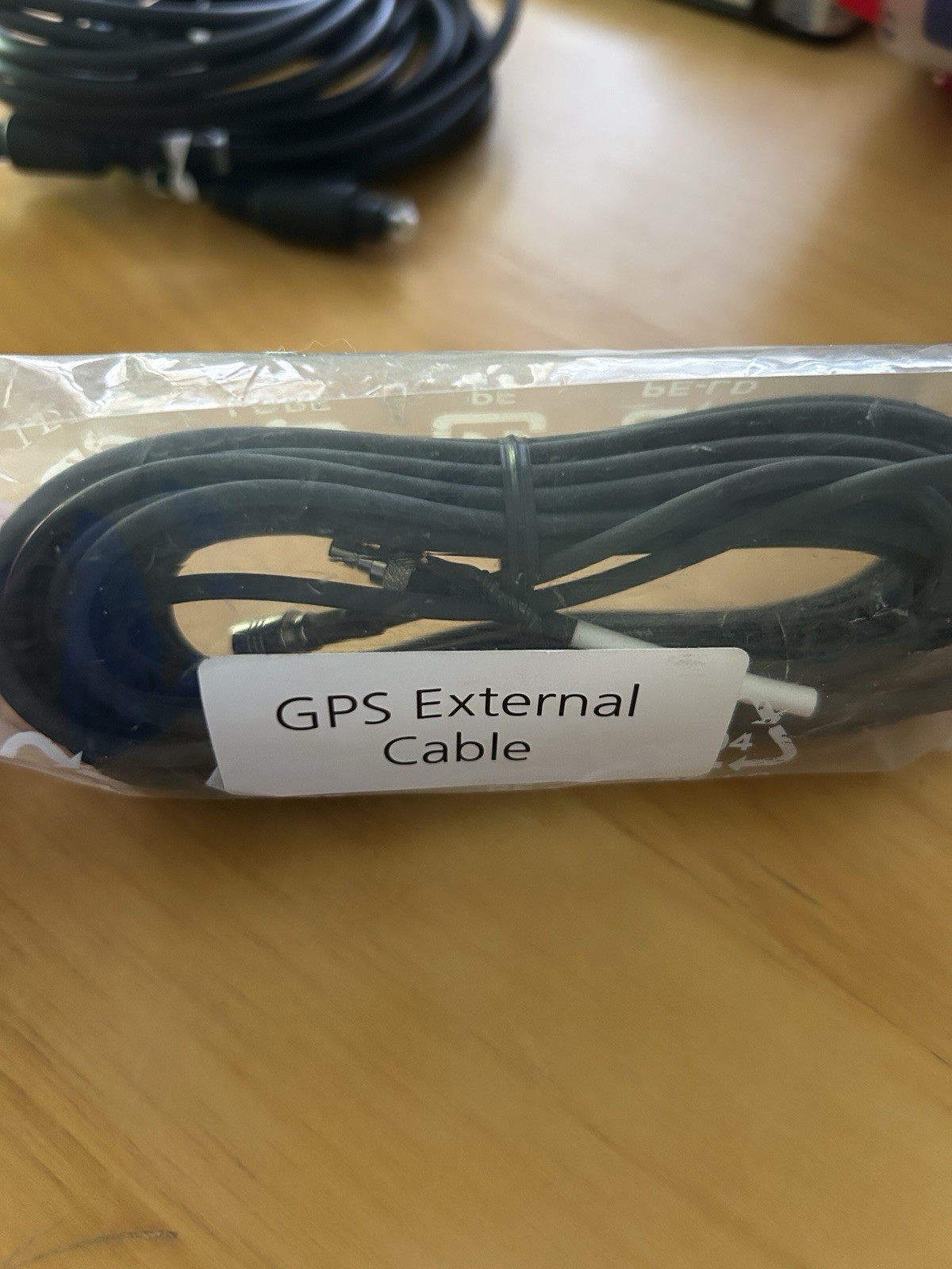 Mixed Lot Cables, Adapters & Chargers, Earbuds USB Charging Wired