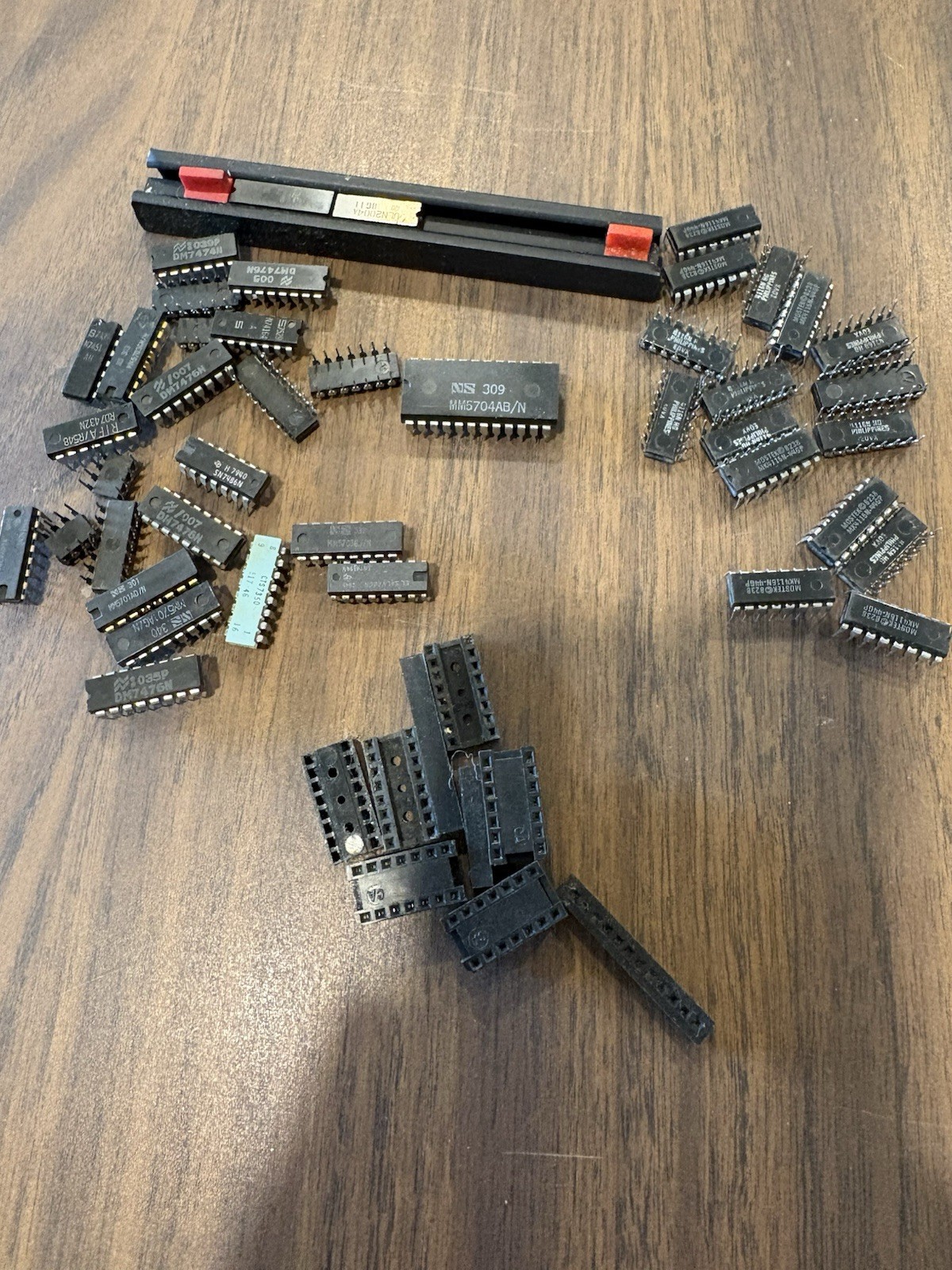 vintage IC chips lot Please see photos