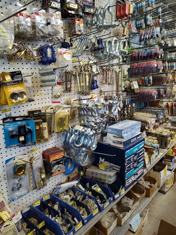 Liquidation Overstock, Closeout , Bulk True Value Farm/Home Store New Inventory