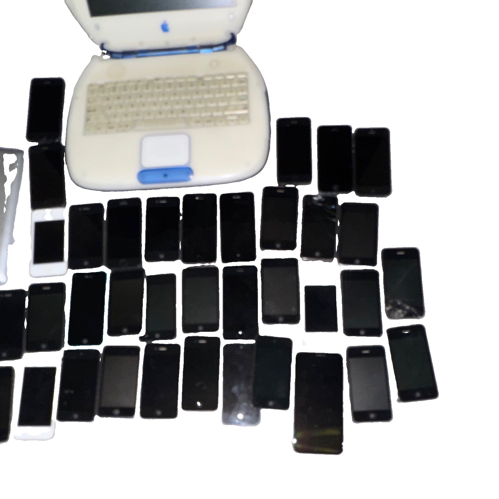 Apple Mixed Lot w/ Assorted iPhone, iPod, & other Devices.
