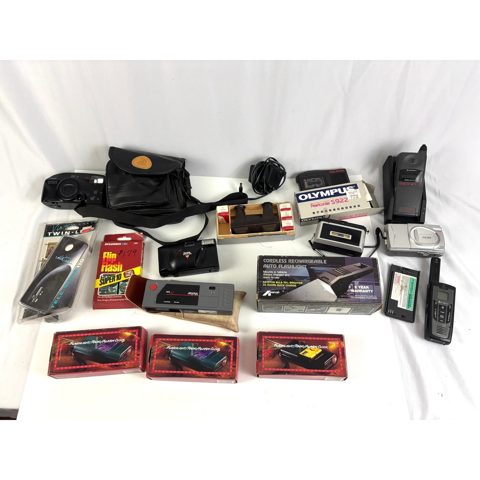 Vintage 80s 90s Electronics Lot Canon Kodak Olympus Motorola Cameras 17 Lot