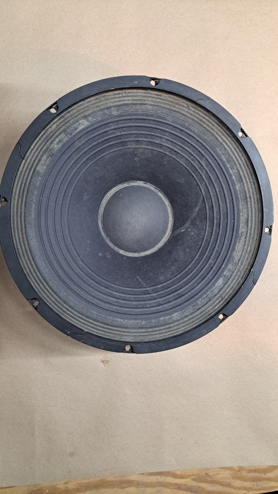 Lot of 8-10 Assorted Speakers – Yamaha & Mixed Brands