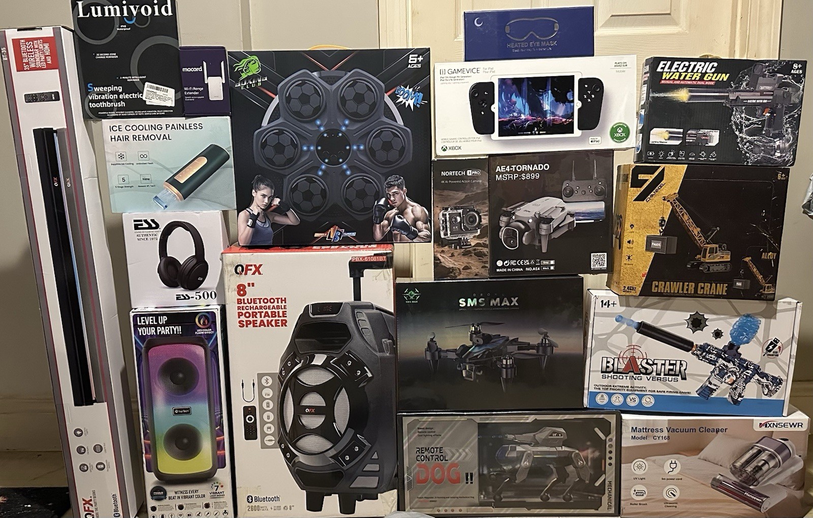 Wholesale Lot, Assorted Items,General Electronics and Watches (Factory Sealed)