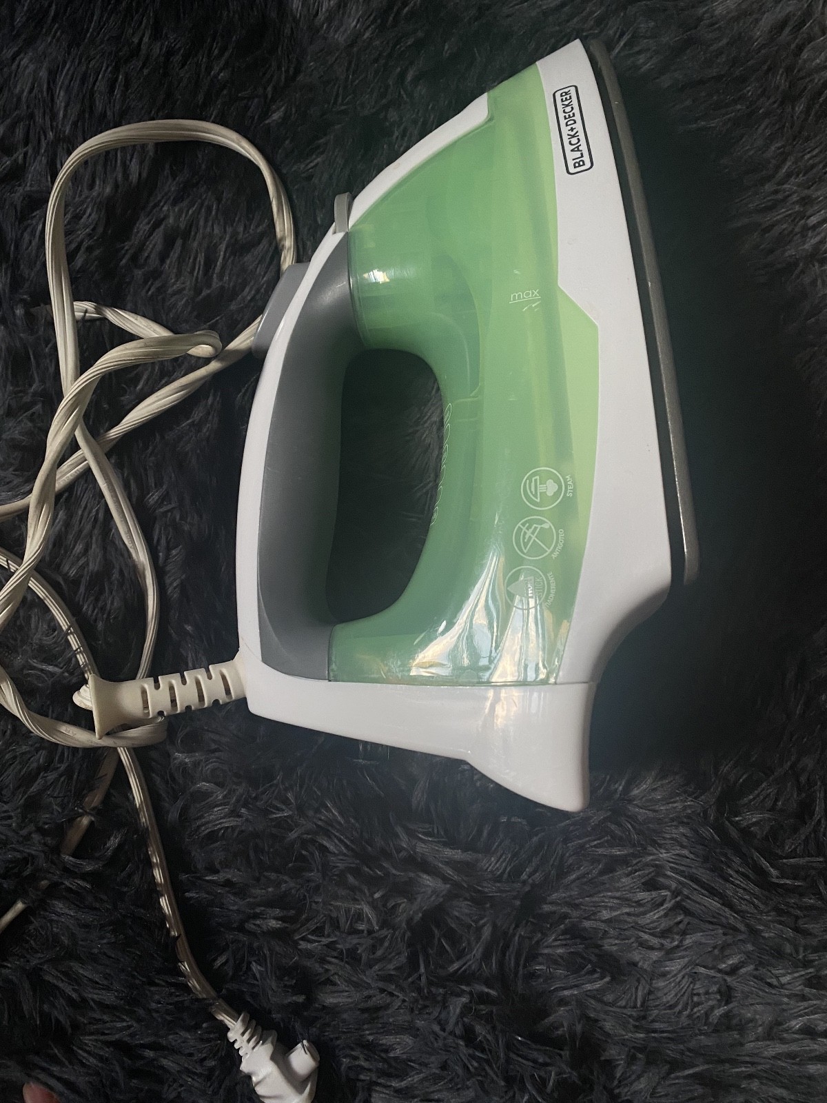 Black+Decker, Easy Steam Compact Iron, IR02V-T