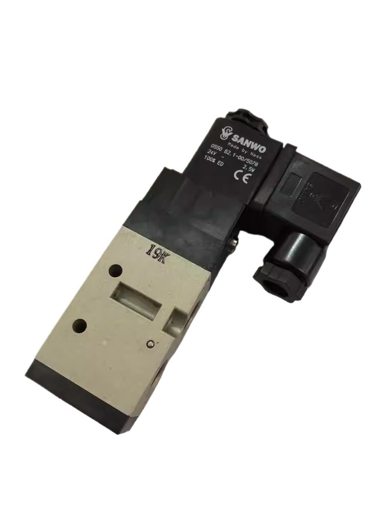 SVK1120-5D-02 solenoid valve SVK1120-4D-02 solenoid directional valve