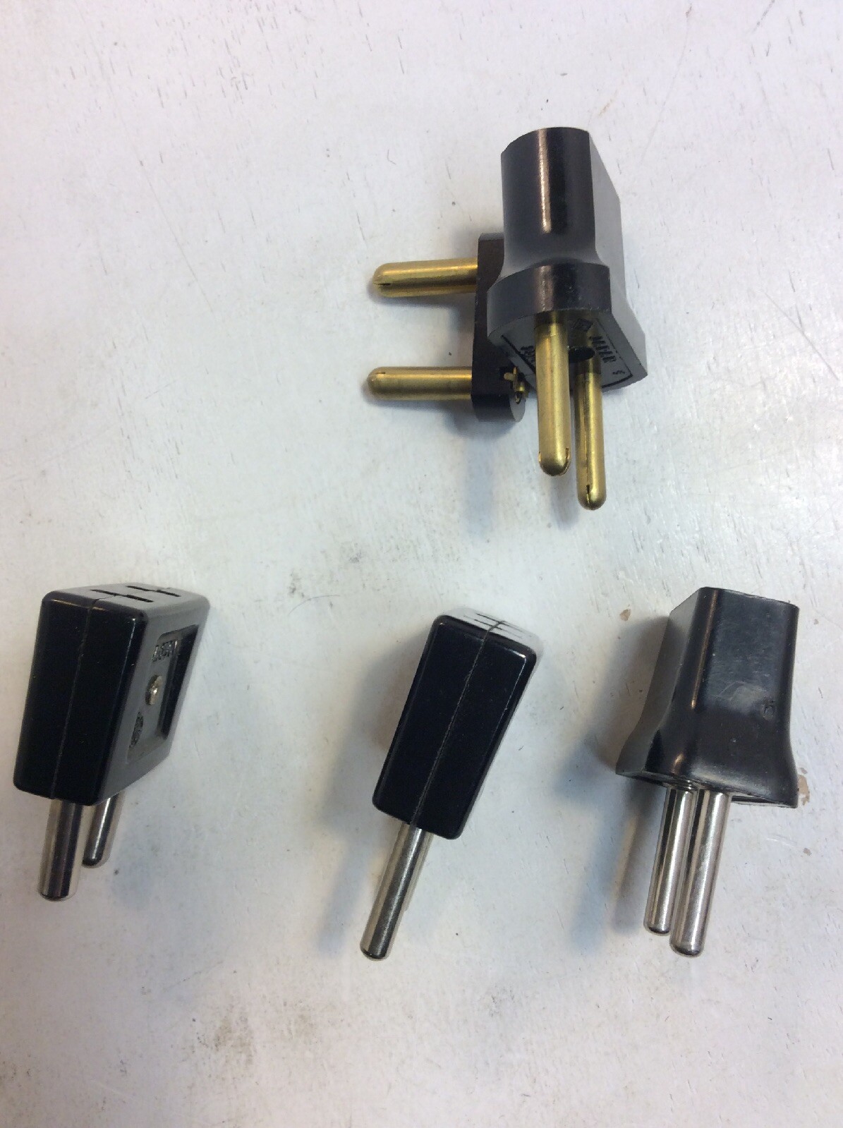 Vintage Lot Of UK European DC Plug Two Prong Adaptor Parts ElectronicsRecycled