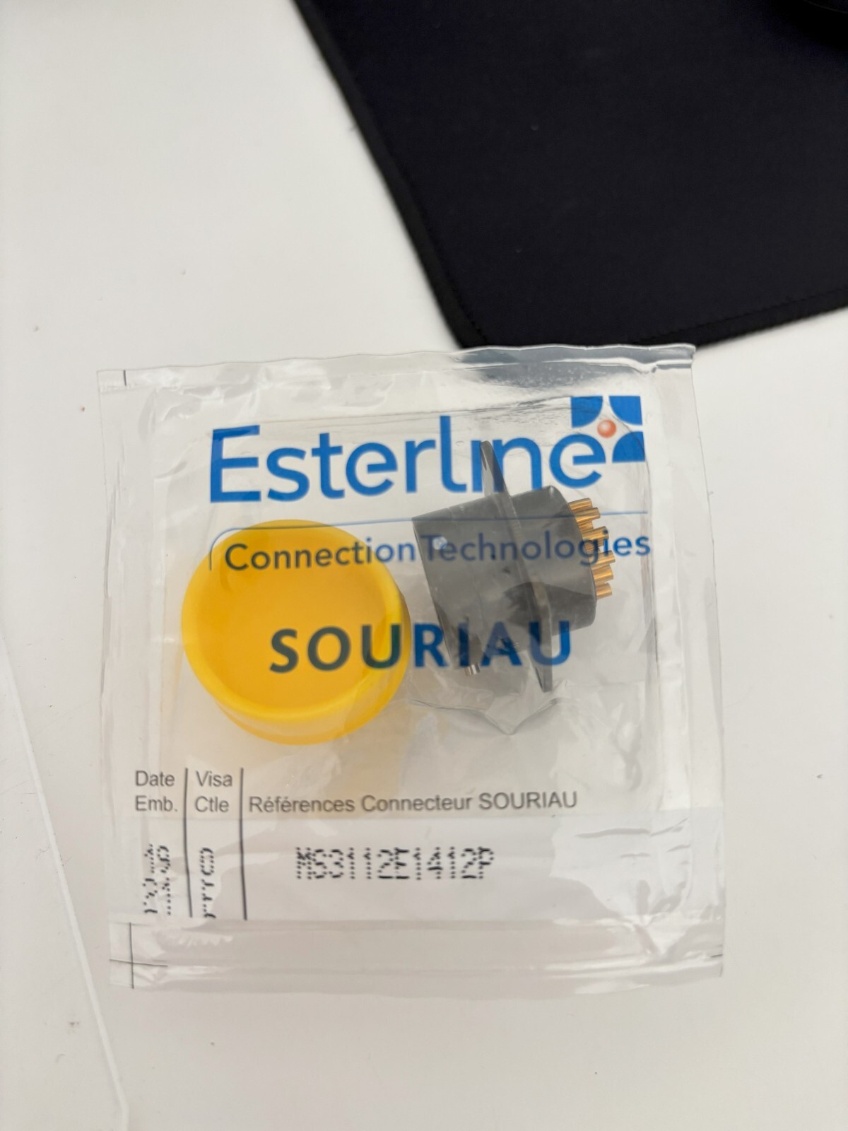 MS3112E1412P – 12 Position Circular Connector Receptacle with Cap
