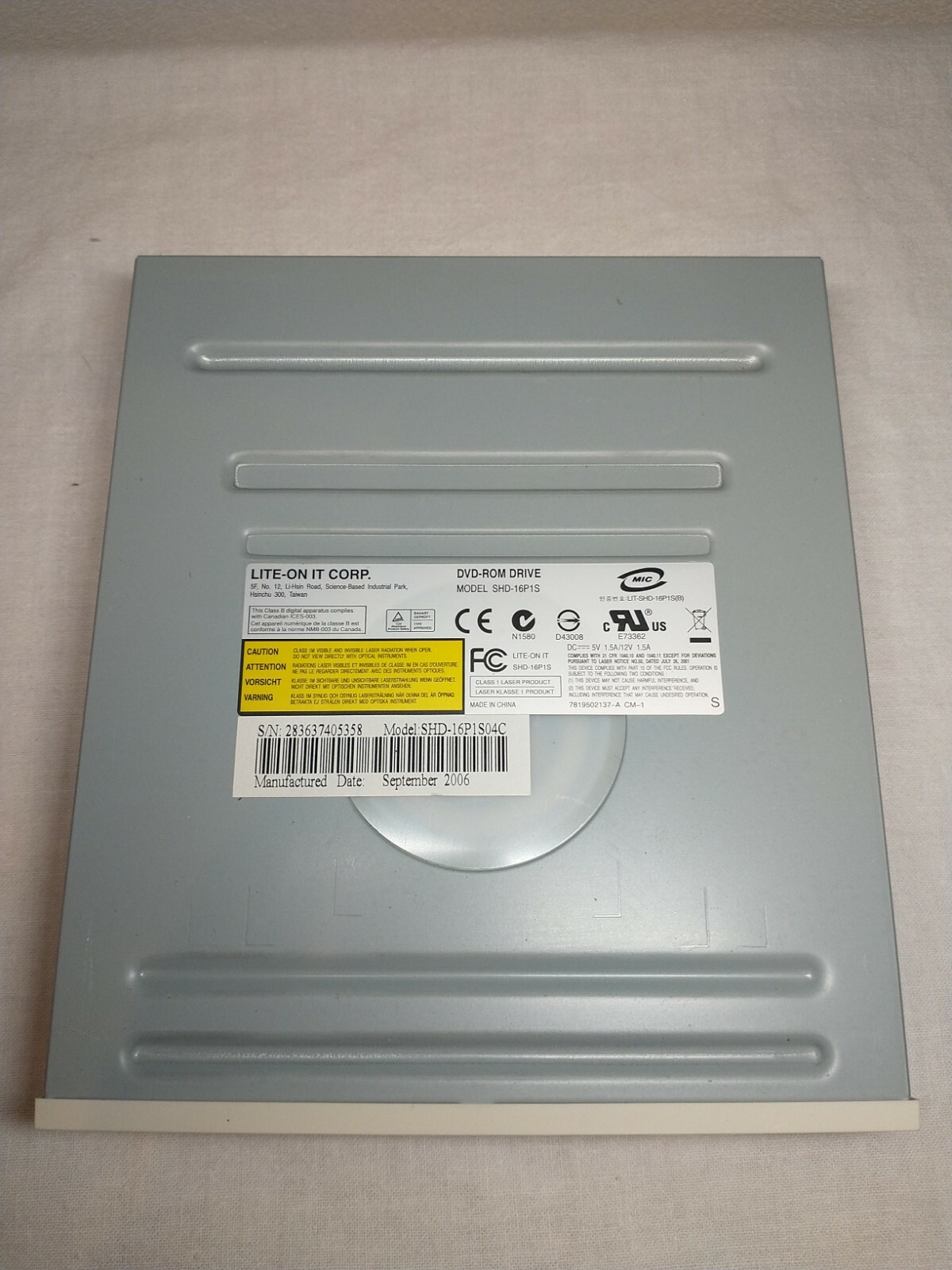 Light-On It Corp. DVD ROM Drive Model SHD-16P1S