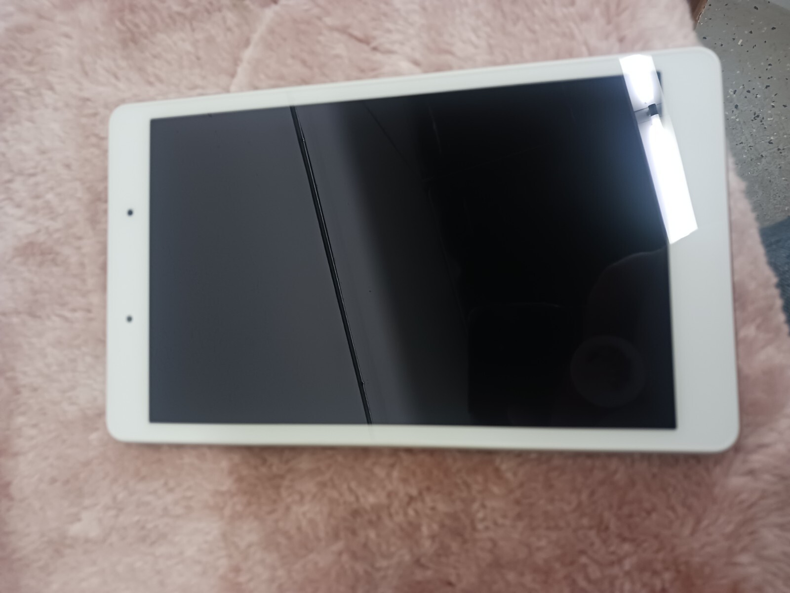 MIXED LOT 8 TABLETS – VARIOUS MODELS AND CONDITIONS, READ DESCRIPTION