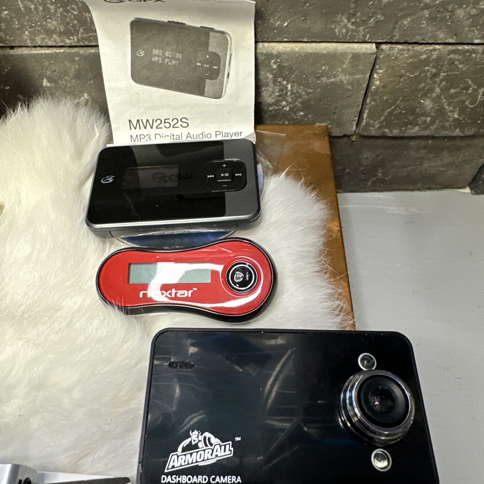 Electronic Devices, Mp3 Player, Recording Device, Dash Cam, Mouse, Lot Of 10