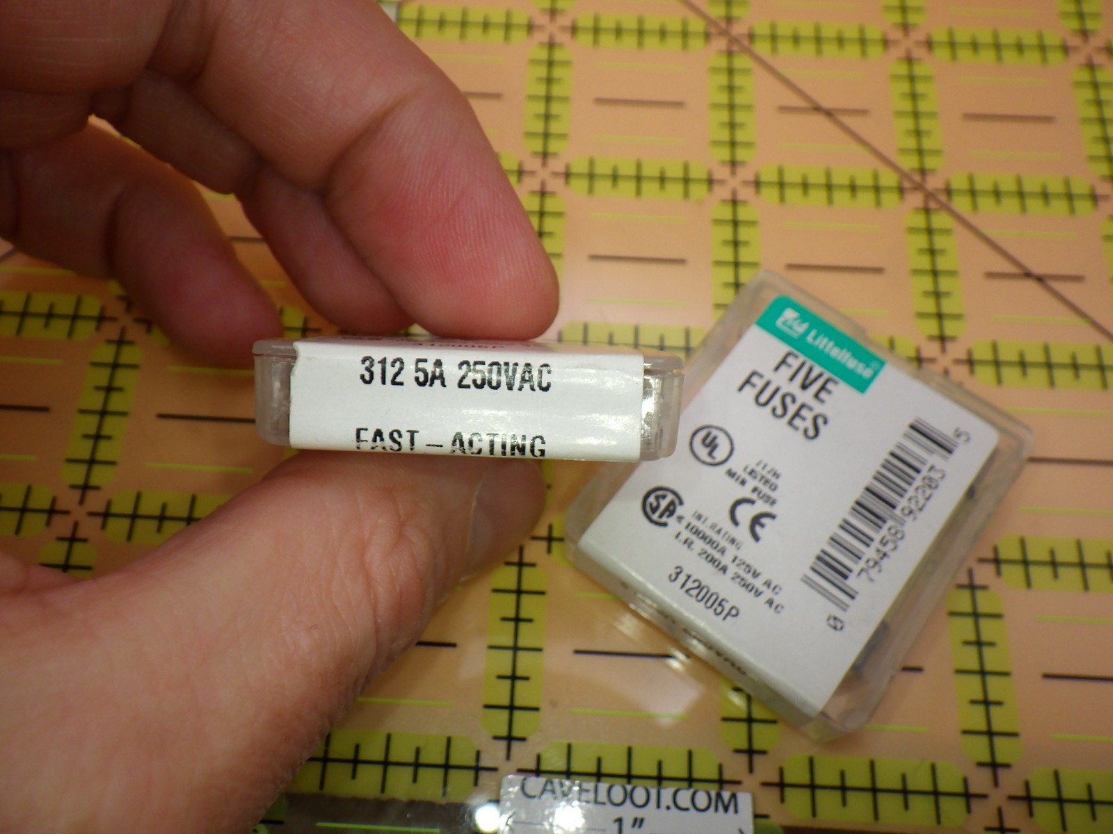 Mixed Lot 21x IEC C14 Power Inlets (1 Switched) + 9 Littelfuse 5A Fuses 312005P