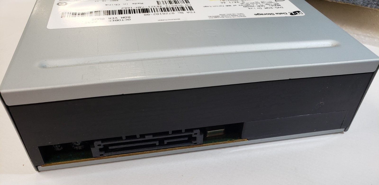 HITACHI LG GDR-H20N Black SATA DVD-ROM 0CR579 REV A00 VER 0D04