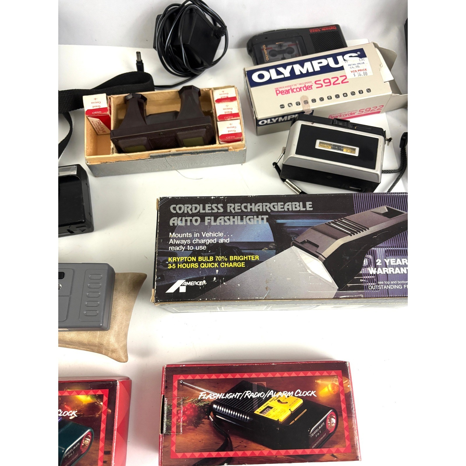 Vintage 80s 90s Electronics Lot Canon Kodak Olympus Motorola Cameras 17 Lot