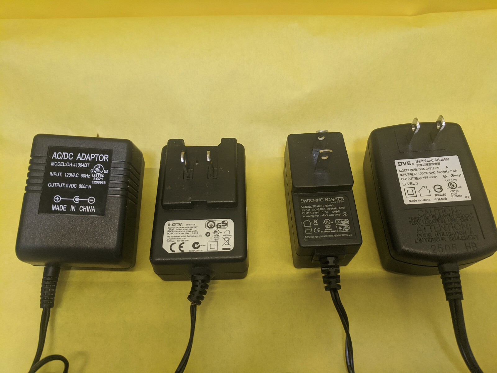 Mixed Lot 18pcs AC Power Supply: 4x 9V, 8x 12V, 6x 5V Adapter D-Link,Roku,YHI…