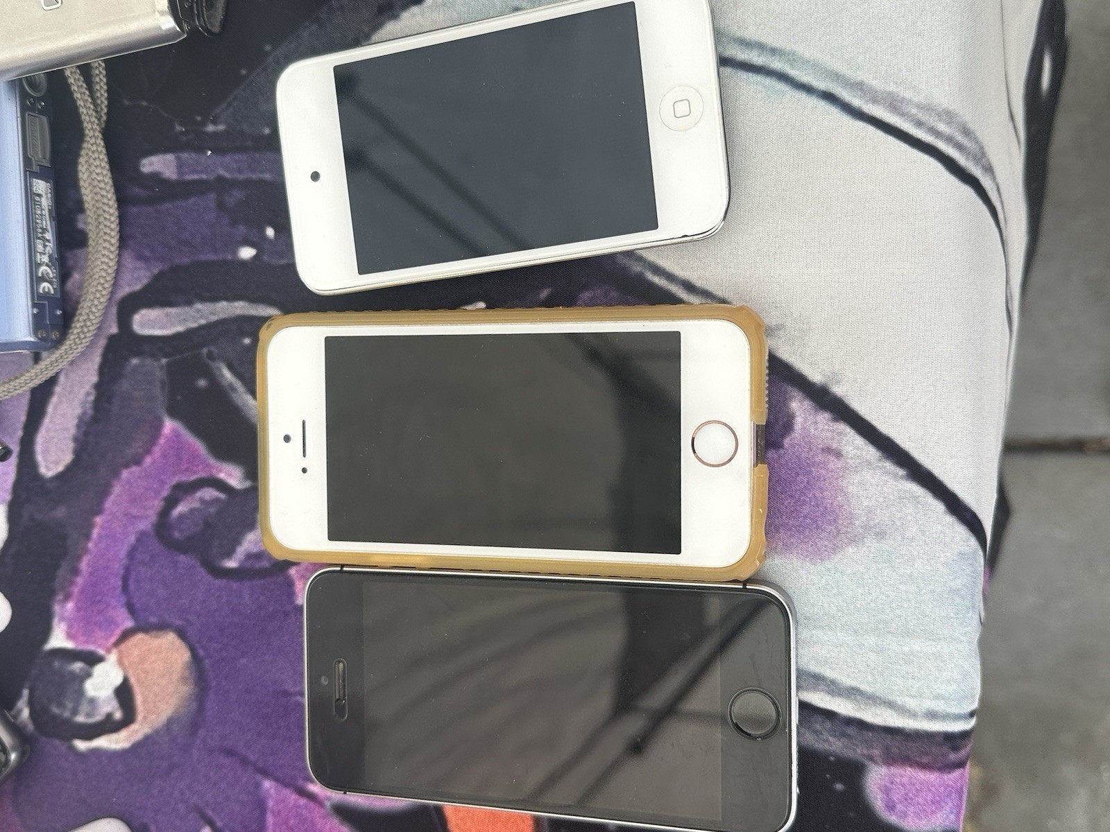 apple products lot