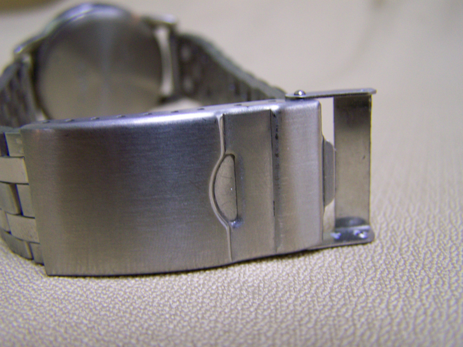 Timex Classic Expander Stainless Steel Strap Indiglo Watch