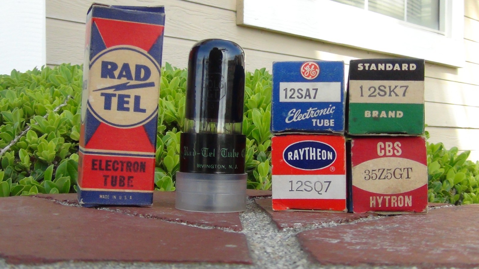 Various NOS/AA5 Vacuum Tubes-Early &Later Radio Tubes-Tested-Flat Rate Shipping