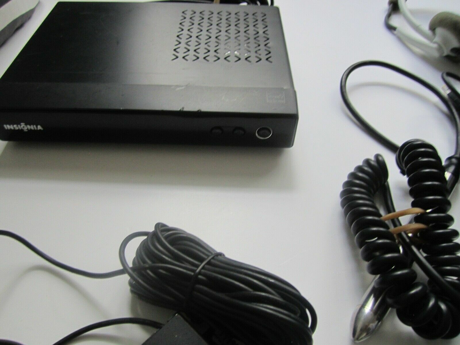 Mixed Lot of Electronics, remotes, AC Adapters, GPS & more….. NO RETURNS M