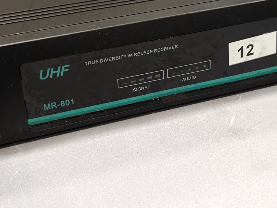 UHF MR-801 True Diversity Wireless Receiver – Used, Working