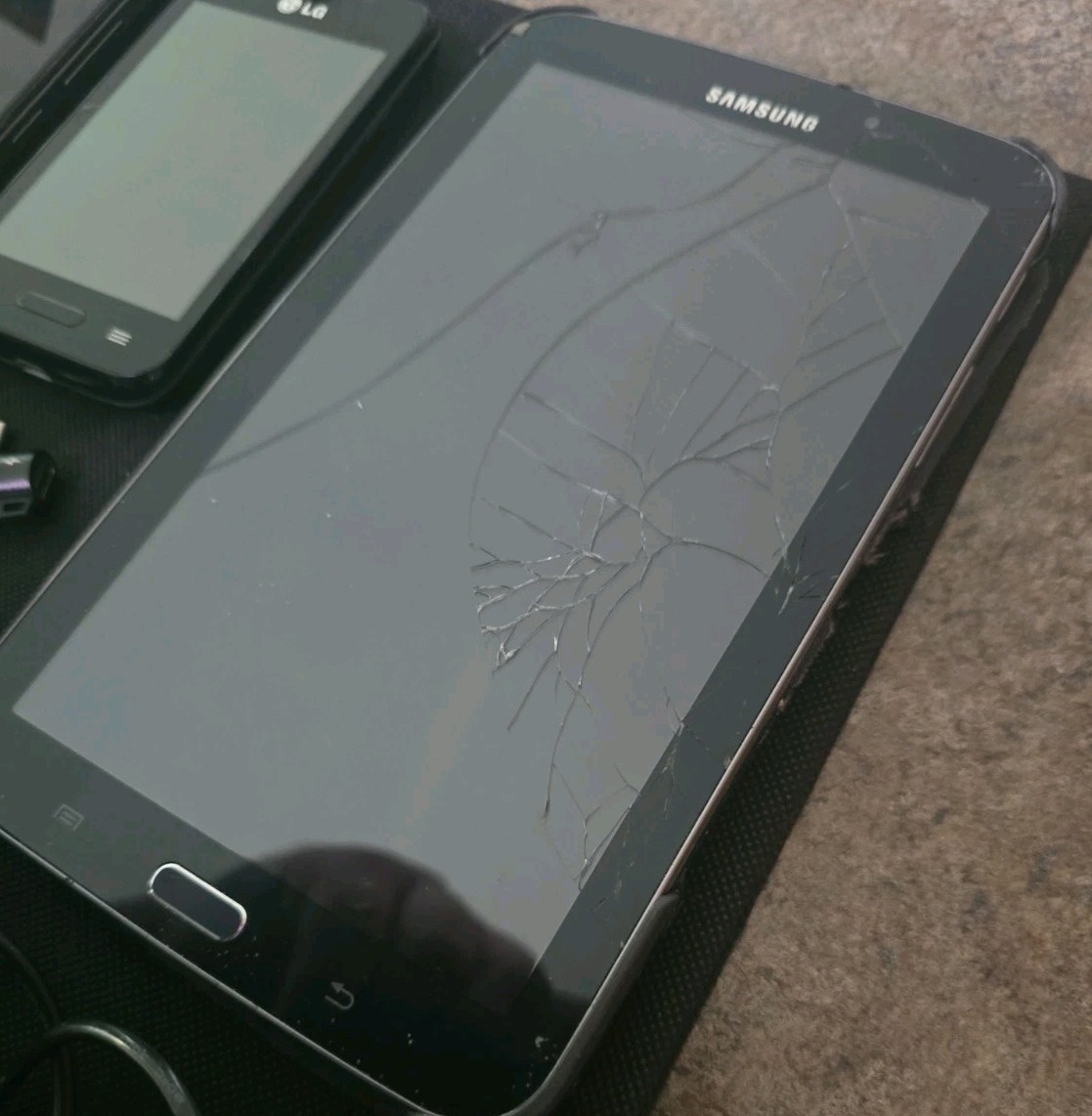 Junk Drawer Broke Devices, Cables Adapters and Small Electronics Mixed Lot !!!