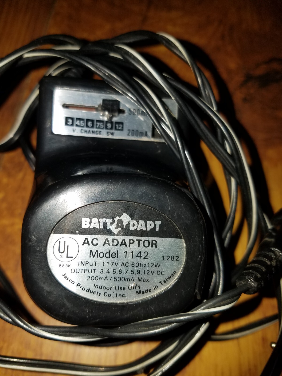 BATT A DAPT UNIVERSAL AC ADAPTER 1142
