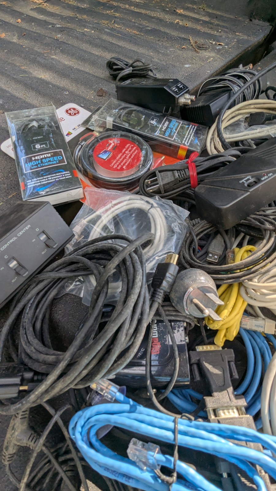 HUGE Electronics Cable Lot HDMI VGA Ethernet Lan USB Radio Shack Module Direct