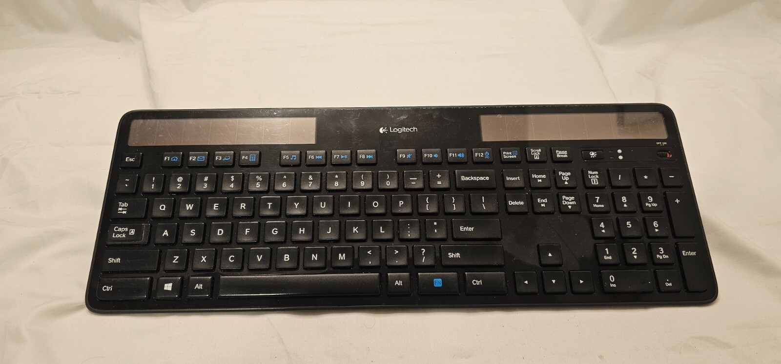 Mixed lot laptops tablet keyboards logitech toshiba lenovo dell for parts as is