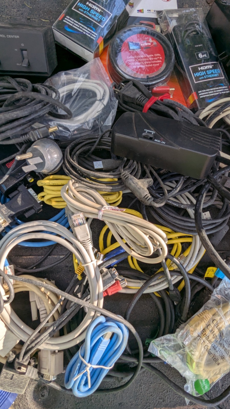 HUGE Electronics Cable Lot HDMI VGA Ethernet Lan USB Radio Shack Module Direct