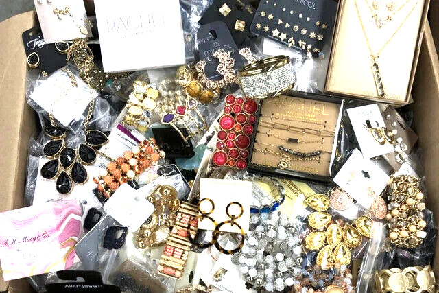 Wholesale Lot Box – 10 LB Junk Drawer box- Estate Liquidation – NYM8