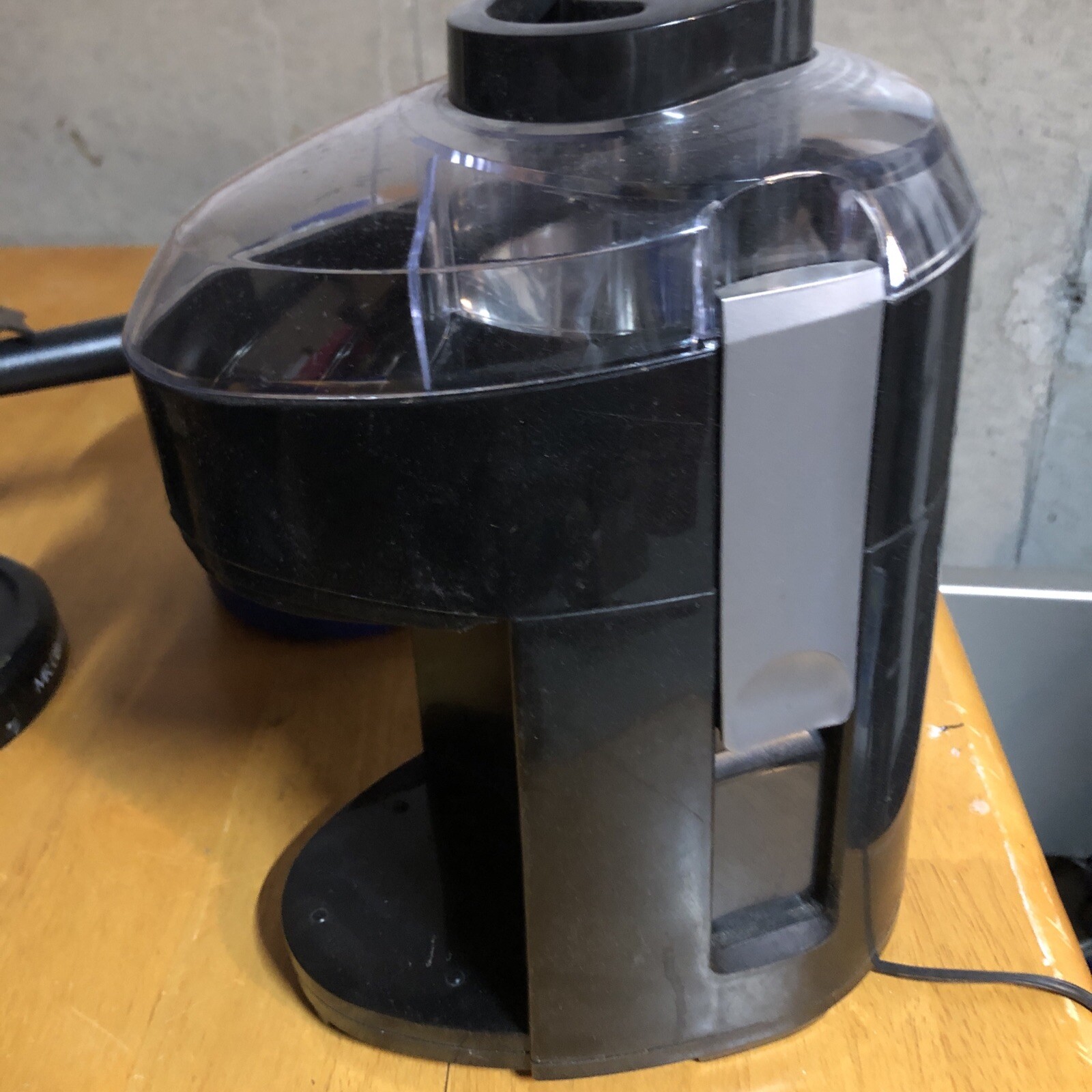 mixed lot, Kitchen ware esspresso, juicer, Wine corkscrew