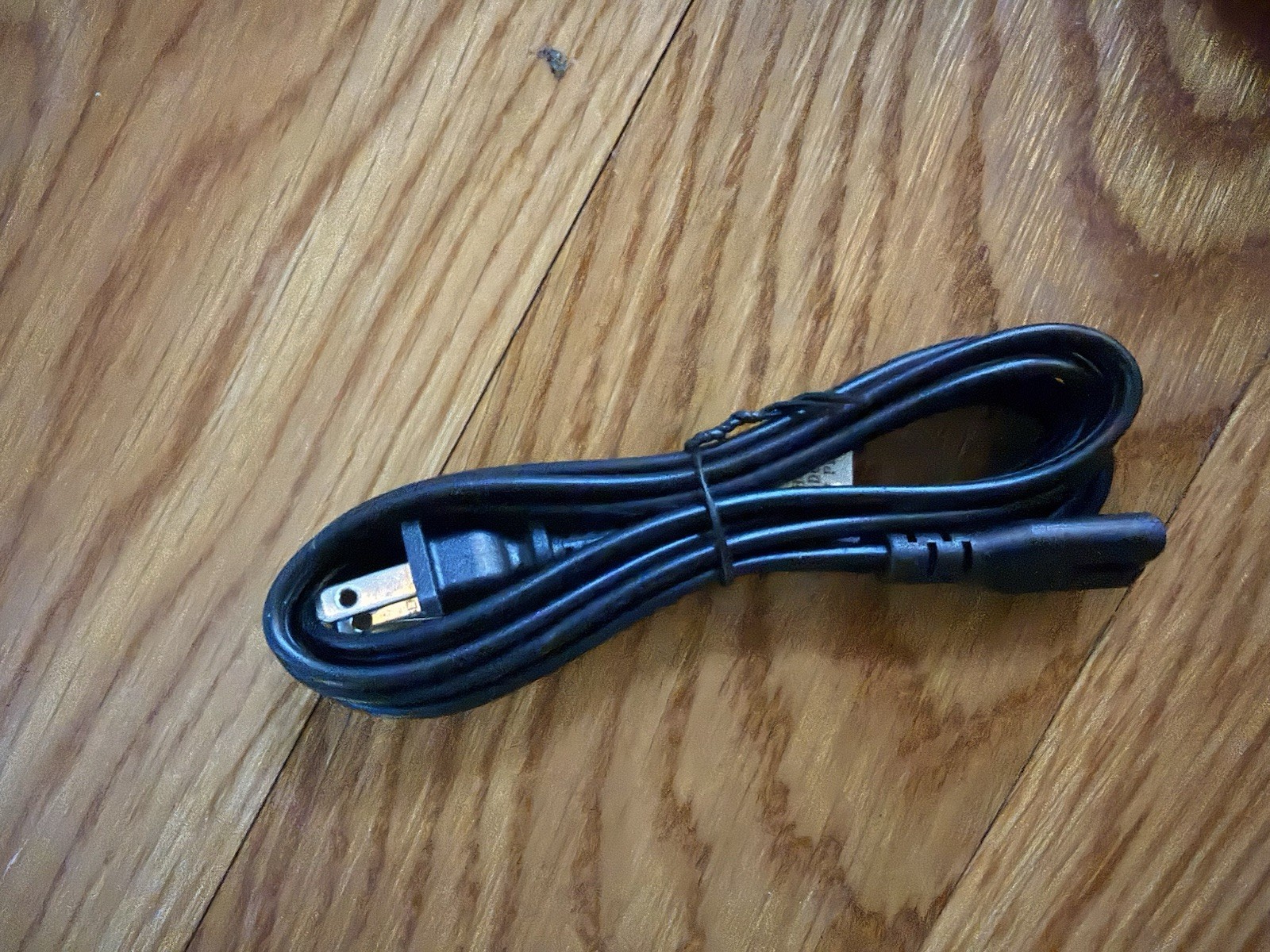 Assorted Electronics and Wiring Bundle with Power Cables