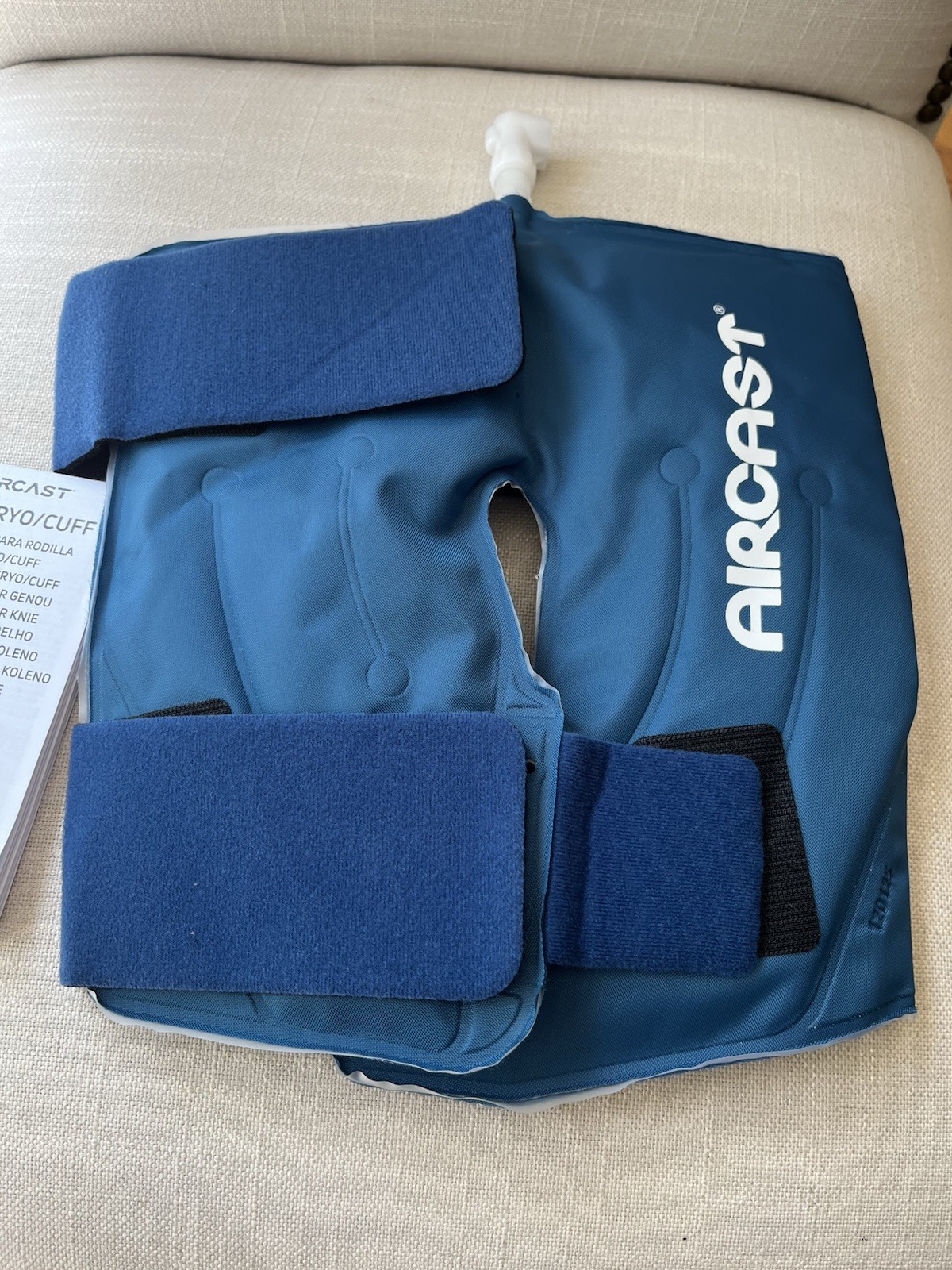 c13 Aircast Cryo/Cuff Knee Cuff Wrap – Medium 11A01