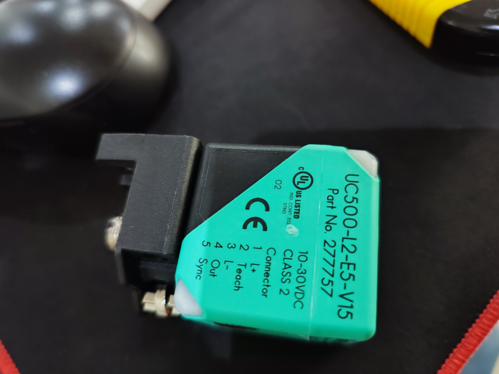 1 PCS Pepperl-Fuchs UC500-L2-E5-V15 IN NEW BOX ALL NEW